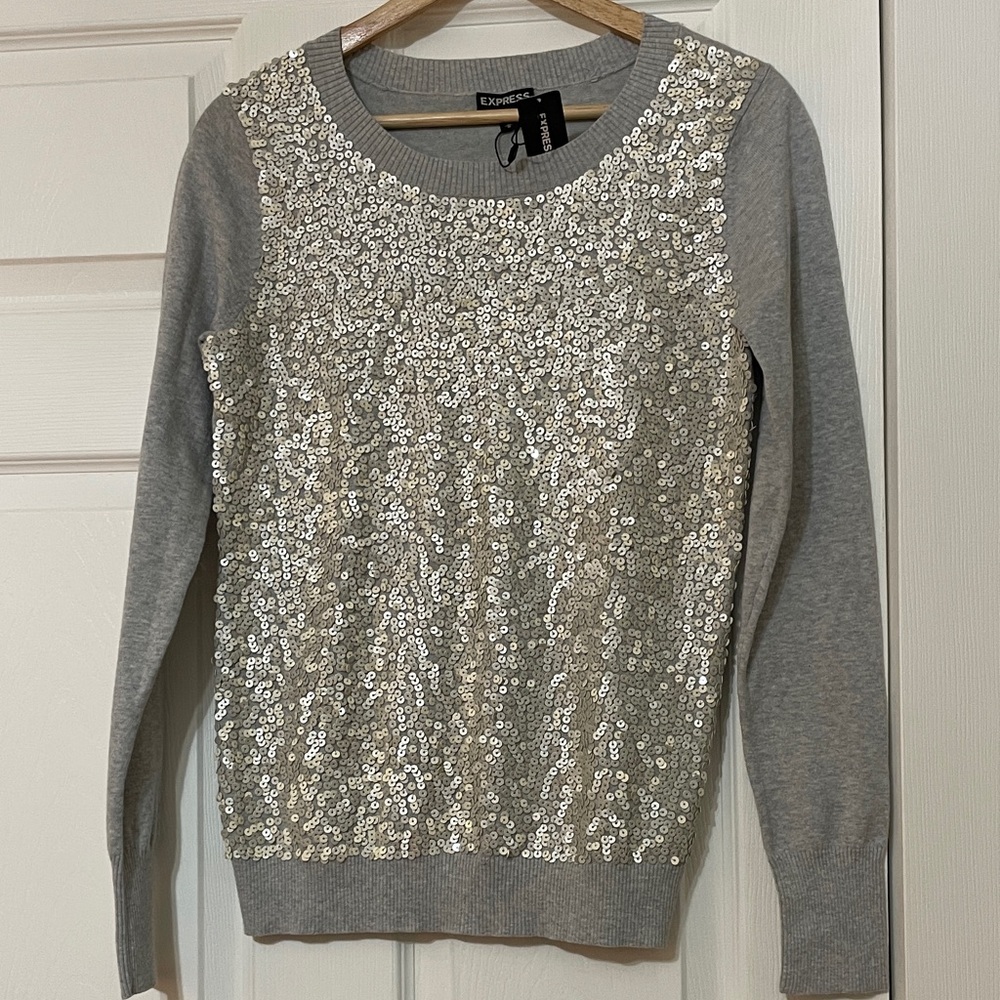 NWT Express Women’s Sparkly Silver Sequin Crew Neck Sweater Size Medium